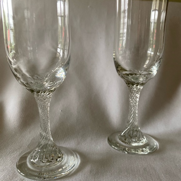 Chambord Liqueur Royale de France Elegant Crystal Champagne Glass Gorgeous Read - Picture 3 of 9